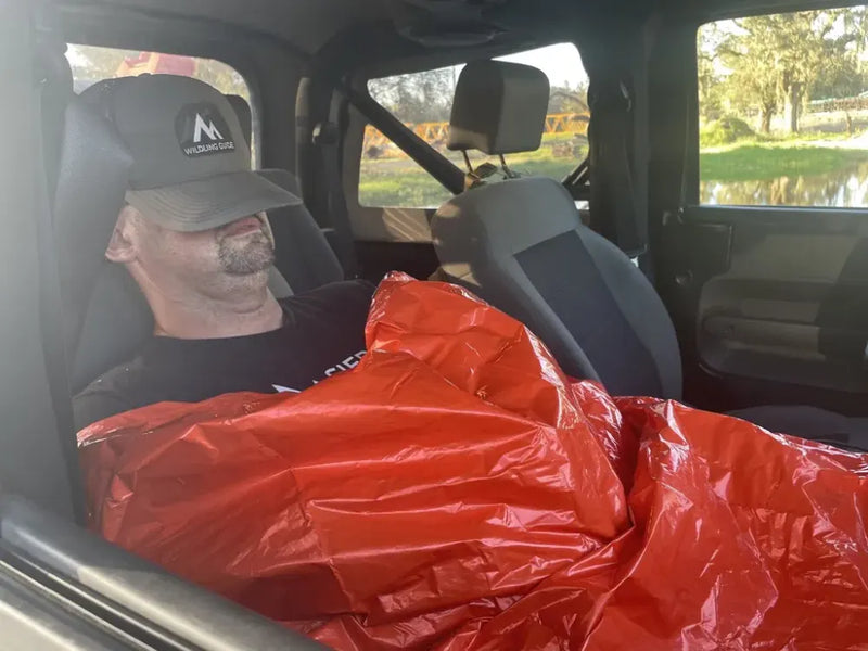 Foto: Rusten in de auto
